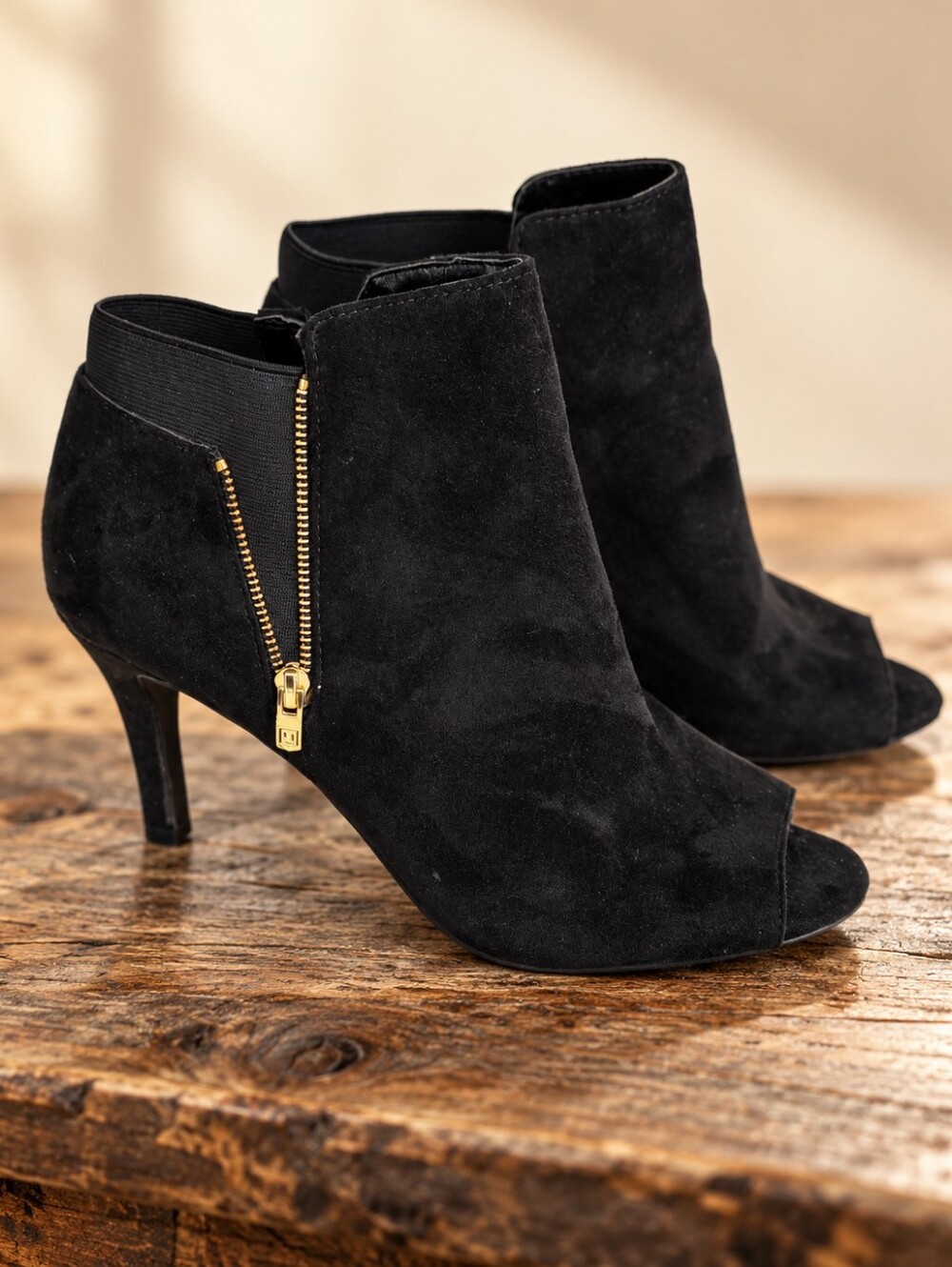 Liz Claiborne Solistice Black Suede Peep Toe Stiletto Ankle Boots Size 9